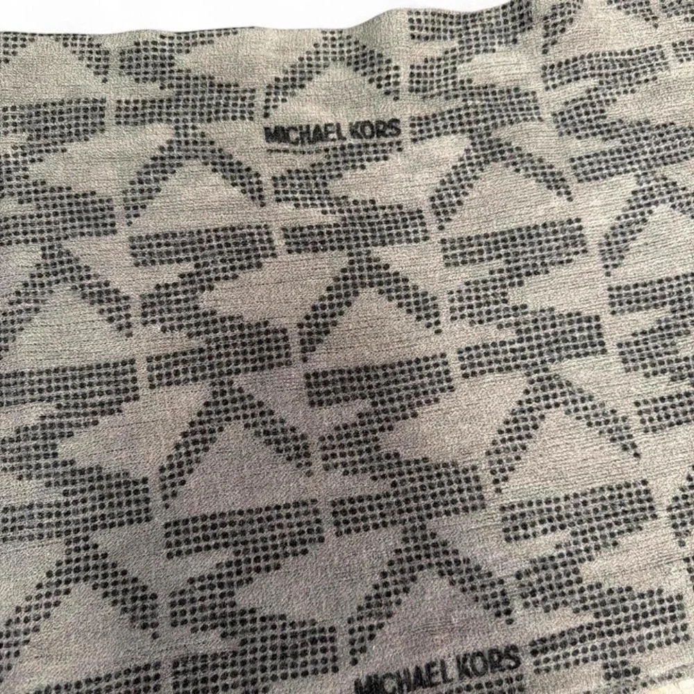 Michael Kors taupe/dark brown infinity scarf